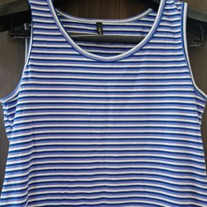 Shyla Brand Striped Round Neck Top