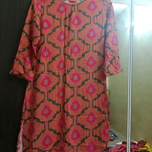 2 Kurtas Urgent Sale Only 250