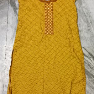 kurti with dupatta