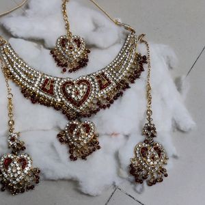 Combo Of Two Beautiful Heavy Jwellery Sets