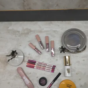 Makeup Combo (Pack Of 13)