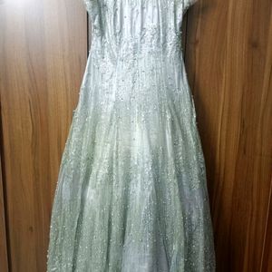 ❄️❄️❄️ Beautiful Silver Gown ❄️❄️❄️