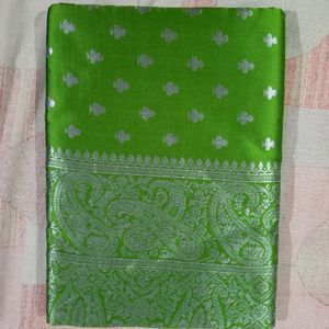 Women's Kanjivaram Soft Pure Silk Banarasi Sarees