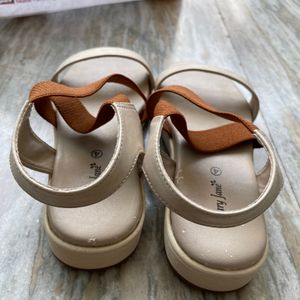 Relaxo Sandals