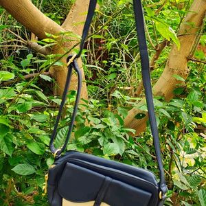 Oriflame Exclusive Dune Crossbody Bag