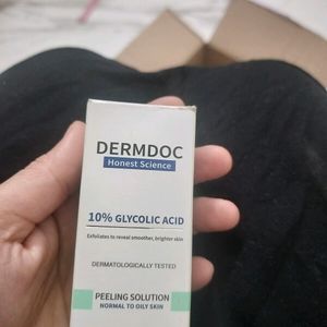 10% Glycolic Acid Peeling Solution