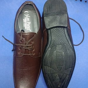 Classic Formal Brown Shoe