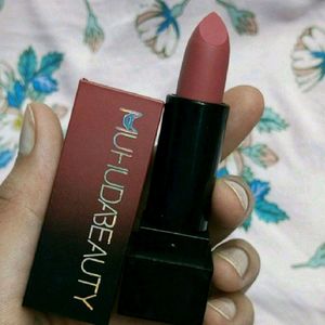 Huda Beauty New Lipstick