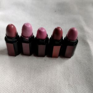 Huda Beauty 5 In 1 Lipstick💄