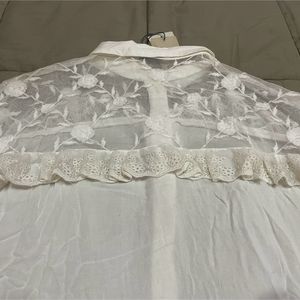 ONLYShirt with Lace Panel