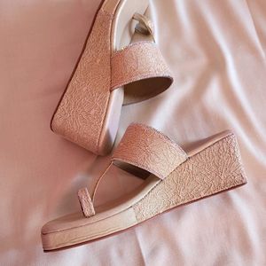 Mochi Gold Toned Greige Party Heels/ EUR_38