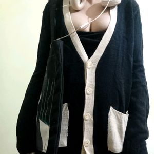 Oversized Black And Beige Cardigan