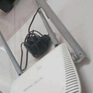 Mercury Wifi ROUTER with Adaptor Working