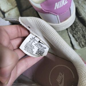 Nike Court Royale (Authentic)