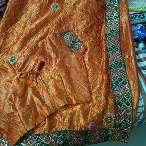 Saree With Blouse Satin Bandhini Print Lace Border