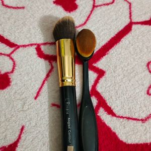 Makeup Brushes