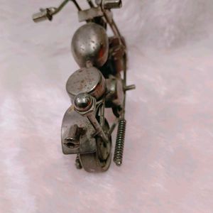 Metal Handicraft Bullet Bike Miniature