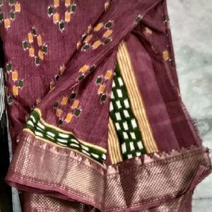 Pochampallii Ikkat Print Silk Saree