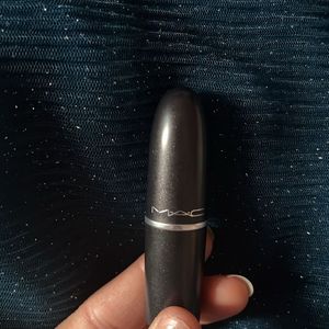 Mac kinda Sexy Lipstick On Sale