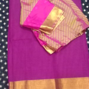 Cotton Saree With Stitched Blouse❤️