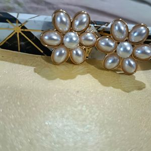 Pearl Stud Earring