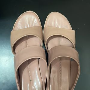 Women’s Footwear Sandal