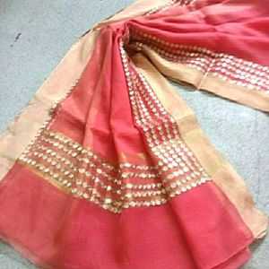 Tranding Saree Look