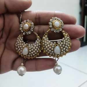 Beautiful Golden Antic Earings