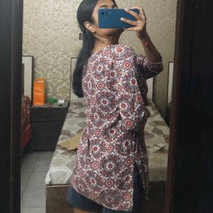 Short kurti