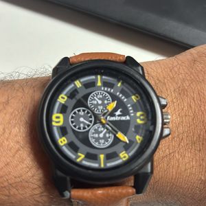 Men’s wrist watch