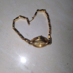 Golden Thin Watch For Ladies Girl