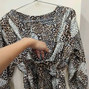 Women Leopard Print Top