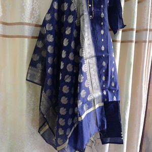 Kurta Set With Dupatta