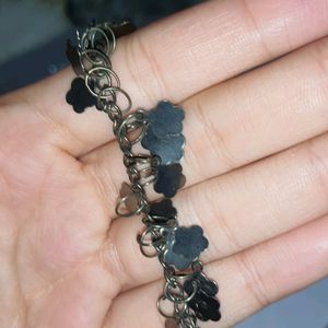 Black Metal Flower Bracelet/anklets