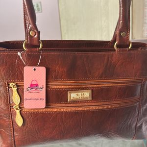 Hand Bag With 3 Compartments