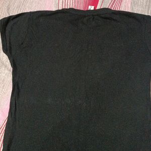 Black T-shirt