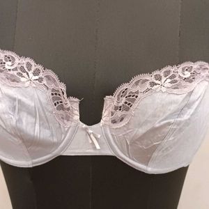 Branded Non Padded Bra 34B