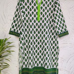 💚🤍💛 Cotton Kurti