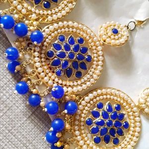 Navy Blue Women Earring And Maang Tikka Set