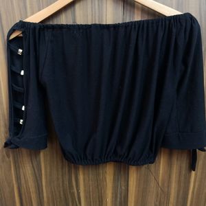 Black Offshoulder Top