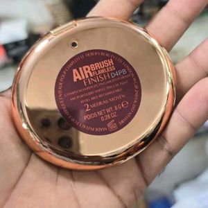 Charlotte tilbury Airbrush Flawless Finish Compact