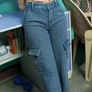 Cargo Jeans