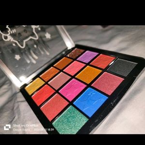 Eyeshadow Palette