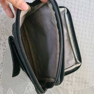 Samsonite Black Leather Pouch