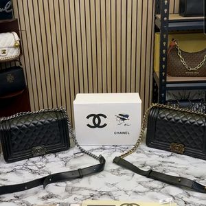 Chanel Slingbag