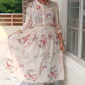 Price Dropped ⚡ ⚡ ⚡ Floral Korean Dress