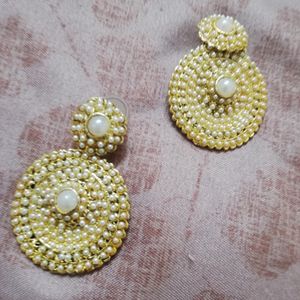 Pearl Earings