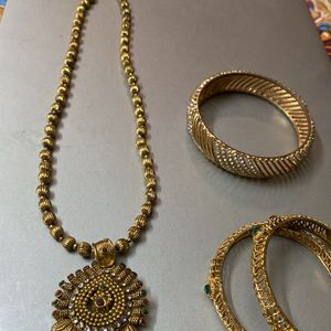 Necklace And Bracelet Set