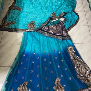 Designer Saree For Grabs-Without Blouse