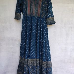 14 Kg Heavy Rayon Festive  Anarkali Kurti